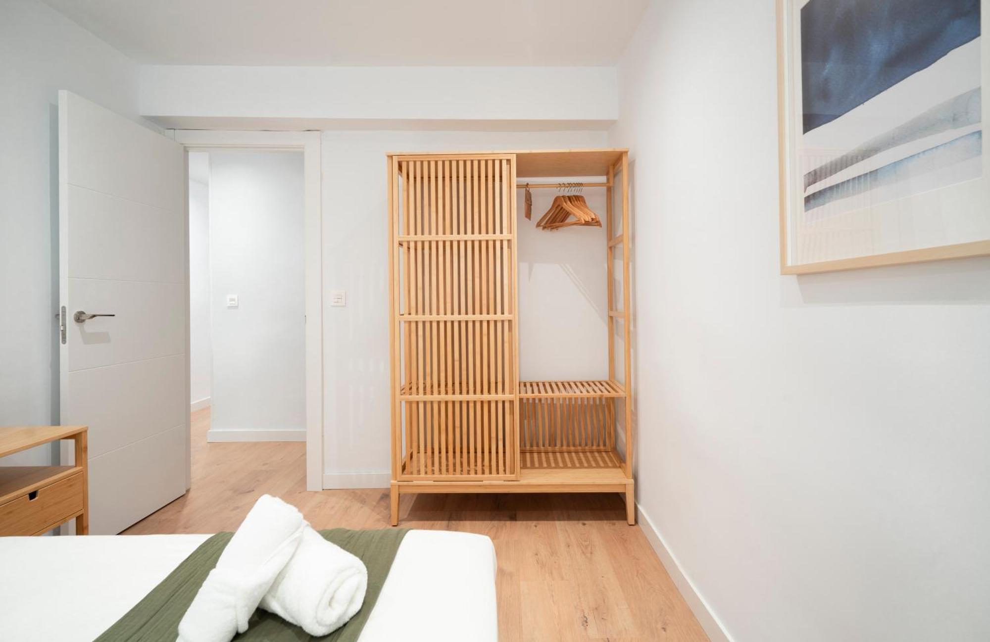Ronda Suites Junto Estacion Tren Y Hospitales Granada Exterior photo
